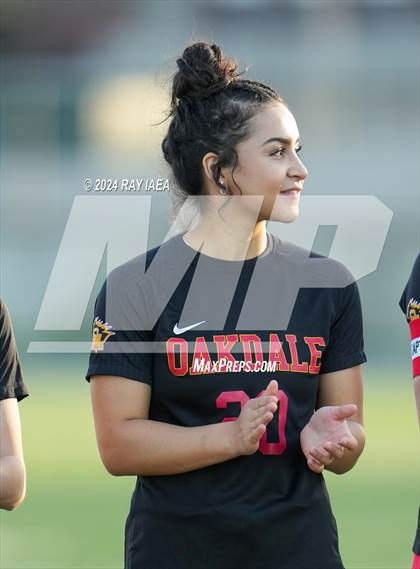 Thumbnail 2 in Rio Americano vs. Oakdale (CIF SJS D3 Final) photogallery.