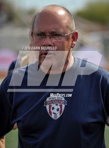 Thumbnail 3 in Xavier College Prep vs. Perry (AIA 6A Final) photogallery.