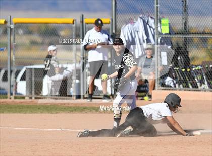 Thumbnail 2 in Prairie View vs. Rock Canyon (CHSAA 5A Qualifier) photogallery.