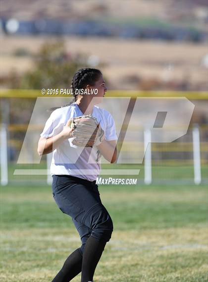 Thumbnail 3 in Prairie View vs. Rock Canyon (CHSAA 5A Qualifier) photogallery.