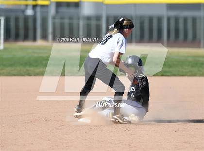 Thumbnail 2 in Prairie View vs. Rock Canyon (CHSAA 5A Qualifier) photogallery.