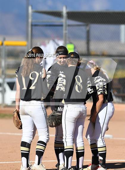 Thumbnail 2 in Prairie View vs. Rock Canyon (CHSAA 5A Qualifier) photogallery.