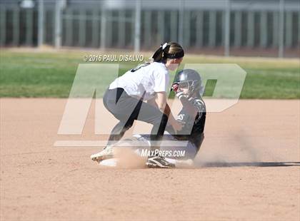 Thumbnail 3 in Prairie View vs. Rock Canyon (CHSAA 5A Qualifier) photogallery.