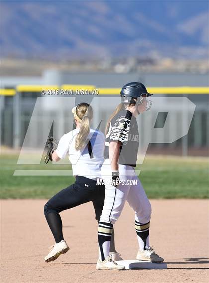 Thumbnail 2 in Prairie View vs. Rock Canyon (CHSAA 5A Qualifier) photogallery.