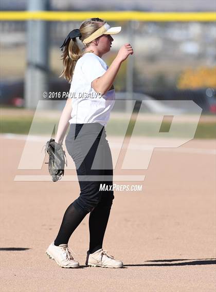 Thumbnail 1 in Prairie View vs. Rock Canyon (CHSAA 5A Qualifier) photogallery.