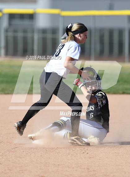 Thumbnail 3 in Prairie View vs. Rock Canyon (CHSAA 5A Qualifier) photogallery.