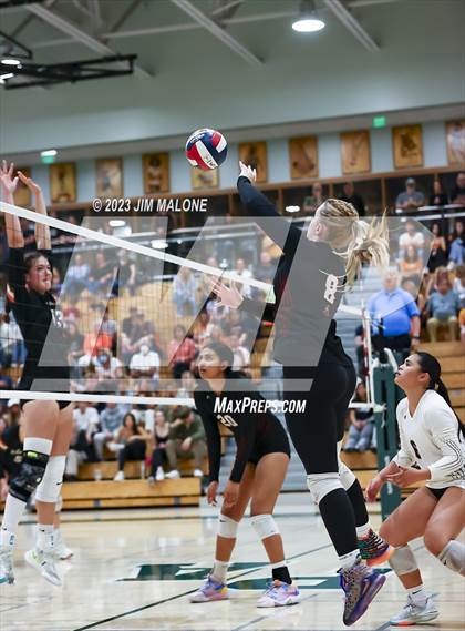 Thumbnail 2 in Aragon vs. Woodside (CIFCCS D2 Championship) photogallery.