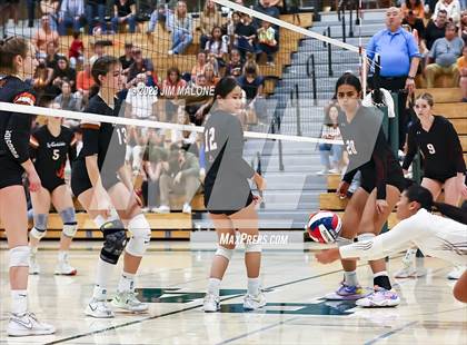 Thumbnail 3 in Aragon vs. Woodside (CIFCCS D2 Championship) photogallery.