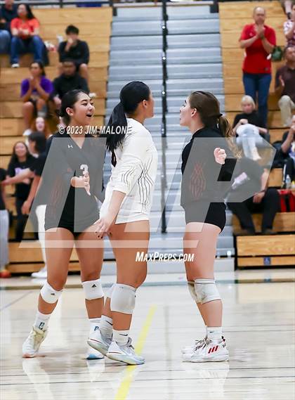 Thumbnail 3 in Aragon vs. Woodside (CIFCCS D2 Championship) photogallery.