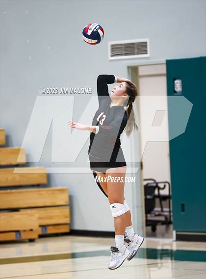 Thumbnail 3 in Aragon vs. Woodside (CIFCCS D2 Championship) photogallery.