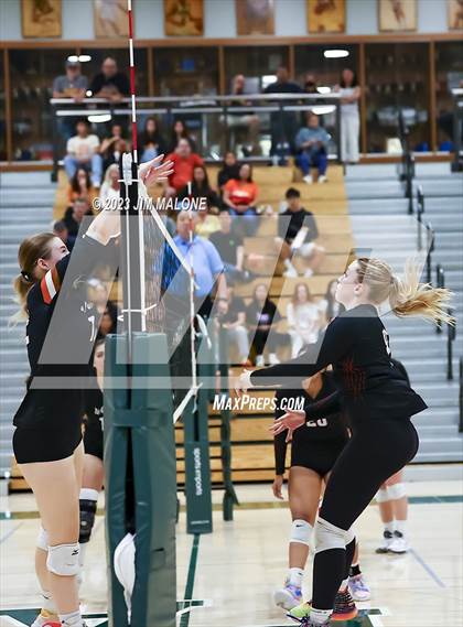 Thumbnail 3 in Aragon vs. Woodside (CIFCCS D2 Championship) photogallery.