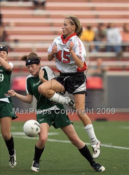 Thumbnail 2 in New Milford @ Pomperaug (CIAC Class LL 1st round) photogallery.