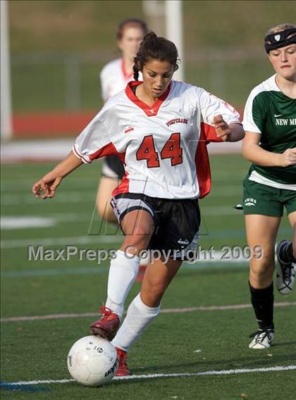 Thumbnail 1 in New Milford @ Pomperaug (CIAC Class LL 1st round) photogallery.