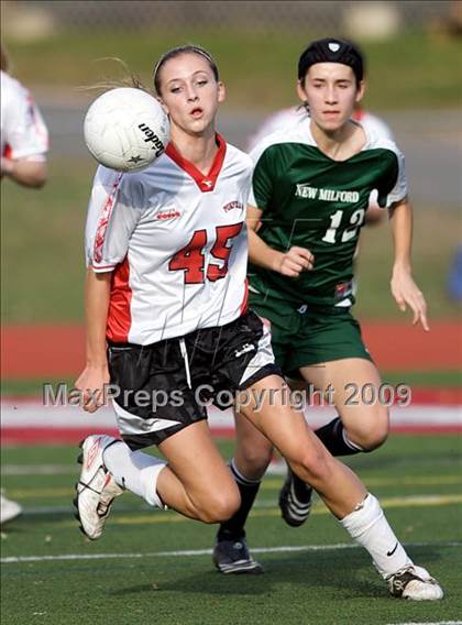 Thumbnail 3 in New Milford @ Pomperaug (CIAC Class LL 1st round) photogallery.