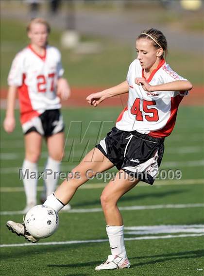 Thumbnail 1 in New Milford @ Pomperaug (CIAC Class LL 1st round) photogallery.