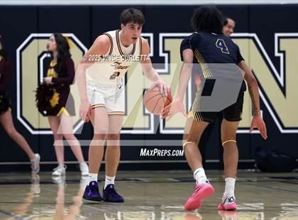Thumbnail 2 in Dripping Springs vs. Stony Point (UIL 6A Basketball Bi-District Playoff) photogallery.