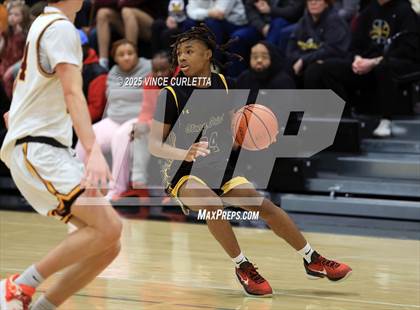 Thumbnail 3 in Dripping Springs vs. Stony Point (UIL 6A Basketball Bi-District Playoff) photogallery.