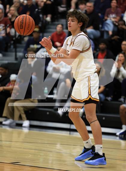 Thumbnail 2 in Dripping Springs vs. Stony Point (UIL 6A Basketball Bi-District Playoff) photogallery.