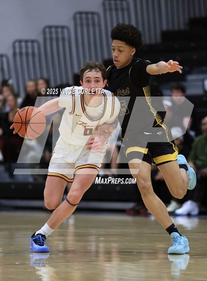 Thumbnail 3 in Dripping Springs vs. Stony Point (UIL 6A Basketball Bi-District Playoff) photogallery.