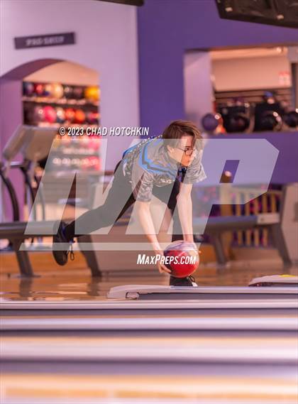 Thumbnail 2 in Midlakes @ Waterloo photogallery.