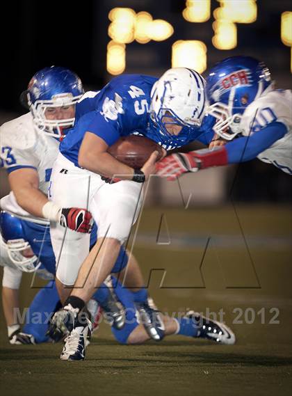 Thumbnail 2 in Covington Cahtolic @ Highlands (KHSAA Playoffs) photogallery.