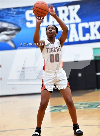 Thumbnail 1 in Cocoa vs Apopka (Execute Classic) photogallery.