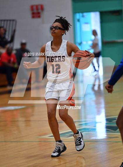 Thumbnail 1 in Cocoa vs Apopka (Execute Classic) photogallery.