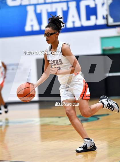 Thumbnail 2 in Cocoa vs Apopka (Execute Classic) photogallery.