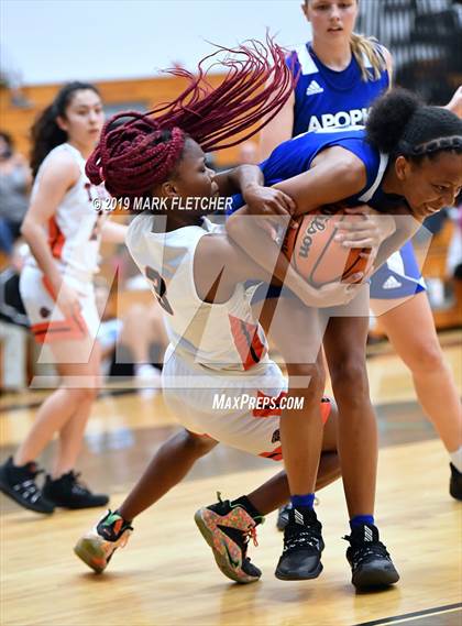 Thumbnail 1 in Cocoa vs Apopka (Execute Classic) photogallery.