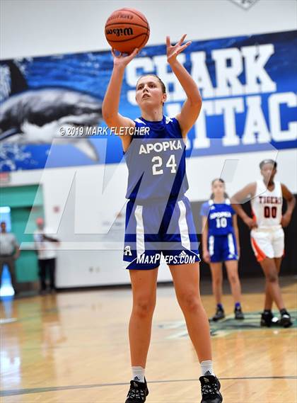 Thumbnail 2 in Cocoa vs Apopka (Execute Classic) photogallery.