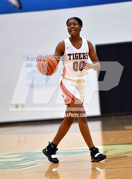 Thumbnail 2 in Cocoa vs Apopka (Execute Classic) photogallery.