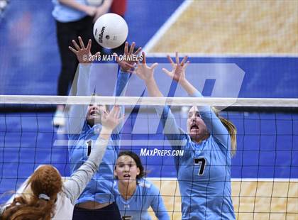 Thumbnail 2 in Eaton vs. Platte Valley (CHSAA 2A Playoff) photogallery.