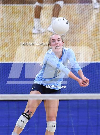 Thumbnail 3 in Eaton vs. Platte Valley (CHSAA 2A Playoff) photogallery.