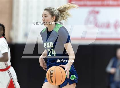 Thumbnail 2 in Peoria Notre Dame vs Alton (Illinois Classic) photogallery.