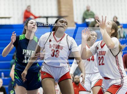Thumbnail 1 in Peoria Notre Dame vs Alton (Illinois Classic) photogallery.
