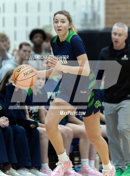 Thumbnail 1 in Peoria Notre Dame vs Alton (Illinois Classic) photogallery.