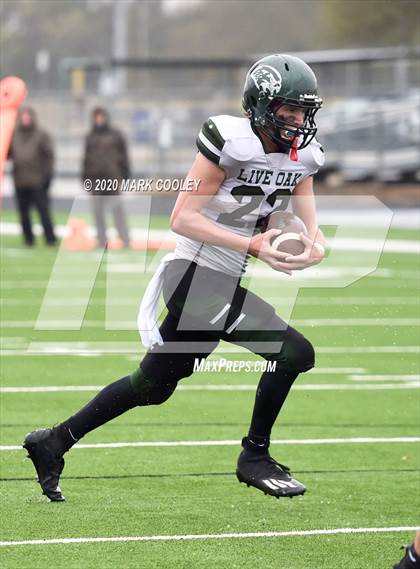 Thumbnail 2 in Live Oak Classical vs. Vanguard College Prep (TAPPS 6-man D2 Area Playoff) photogallery.