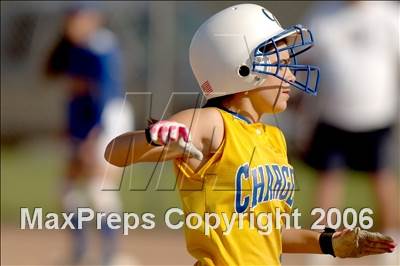 Thumbnail 3 in Garey @ Charter Oak photogallery.