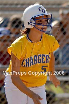 Thumbnail 1 in Garey @ Charter Oak photogallery.