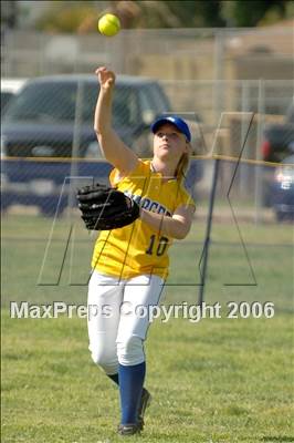 Thumbnail 3 in Garey @ Charter Oak photogallery.