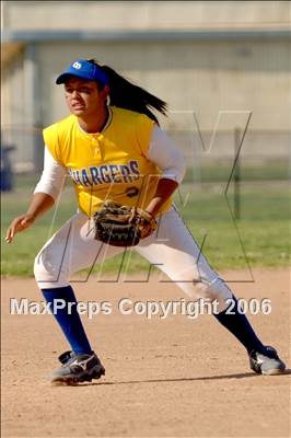 Thumbnail 3 in Garey @ Charter Oak photogallery.