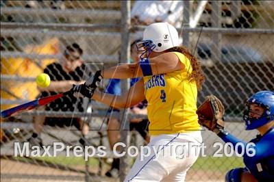 Thumbnail 2 in Garey @ Charter Oak photogallery.