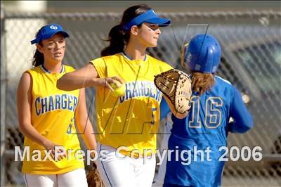 Thumbnail 1 in Garey @ Charter Oak photogallery.