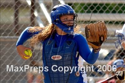 Thumbnail 3 in Garey @ Charter Oak photogallery.