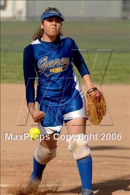 Thumbnail 3 in Garey @ Charter Oak photogallery.