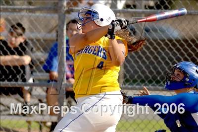 Thumbnail 1 in Garey @ Charter Oak photogallery.