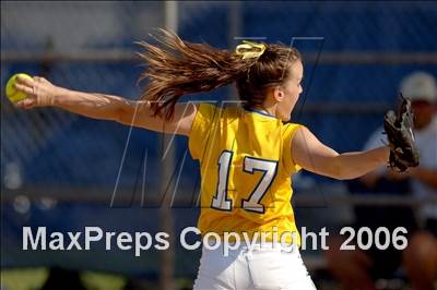 Thumbnail 3 in Garey @ Charter Oak photogallery.