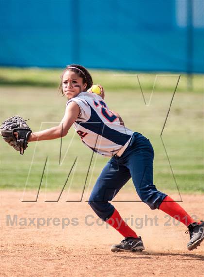 Thumbnail 1 in Sachse @ Lakeview Centennial  photogallery.