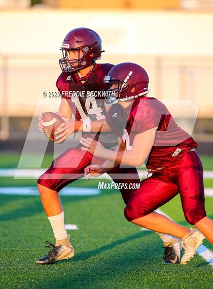Thumbnail 1 in Henrietta vs. Whitesboro (Scrimmage) photogallery.