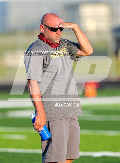 Thumbnail 1 in Henrietta vs. Whitesboro (Scrimmage) photogallery.